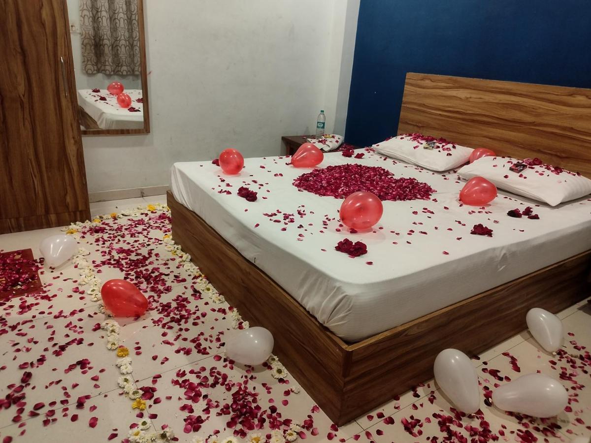 Hotel Guru Kripa - 500Mtr From Shreenathji Temple Nāthdwāra Dış mekan fotoğraf