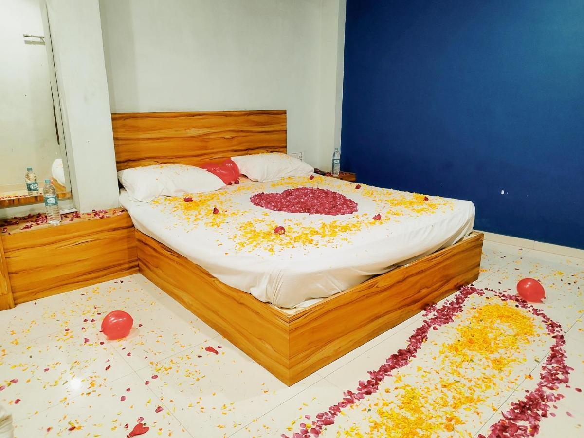Hotel Guru Kripa - 500Mtr From Shreenathji Temple Nāthdwāra Dış mekan fotoğraf
